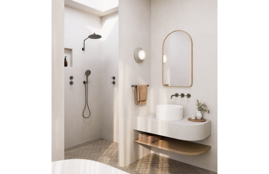 Vivid Slimline Plus Wall Basin / Bath Hostess Set 180mm Outlet