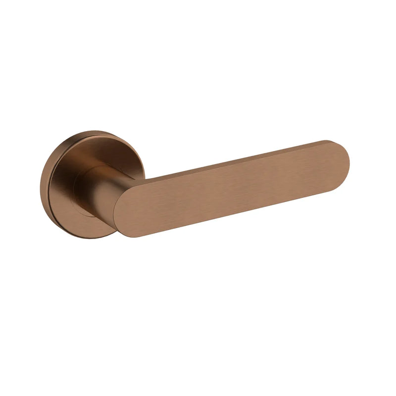 Meir Curvaé Flat Lever Door Handle