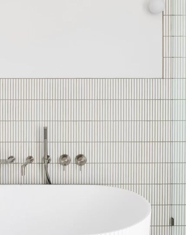 Nero Slim Shower on Bracket