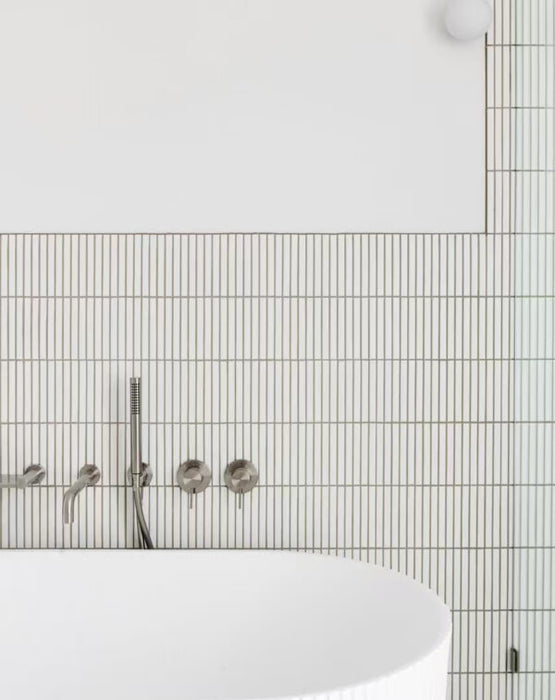 Nero Slim Shower on Bracket