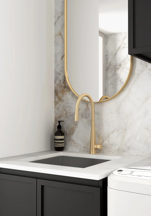 Otti Wall and Base Cabinets Kit 650 Hampshire White