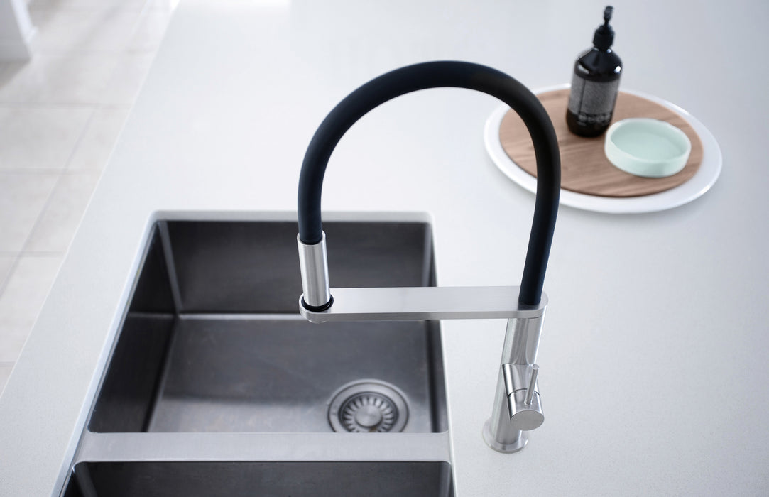 Phoenix Blix Flexible Hose Sink Mixer Round