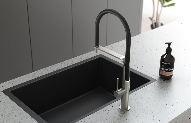 Phoenix Vido Flexible Hose Sink Mixer 200mm