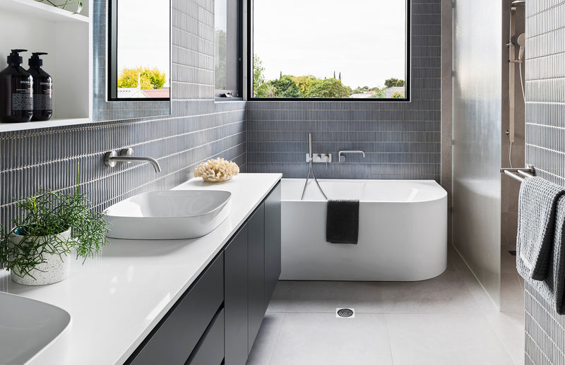 Phoenix Vivid Slimline Wall Shower System
