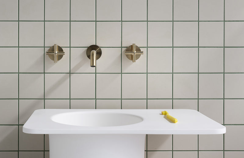 Phoenix Vivid Slimline Plus Wall Top Assemblies