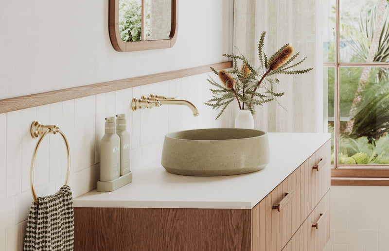 Phoenix Cromford Wall Basin / Bath Tap Set